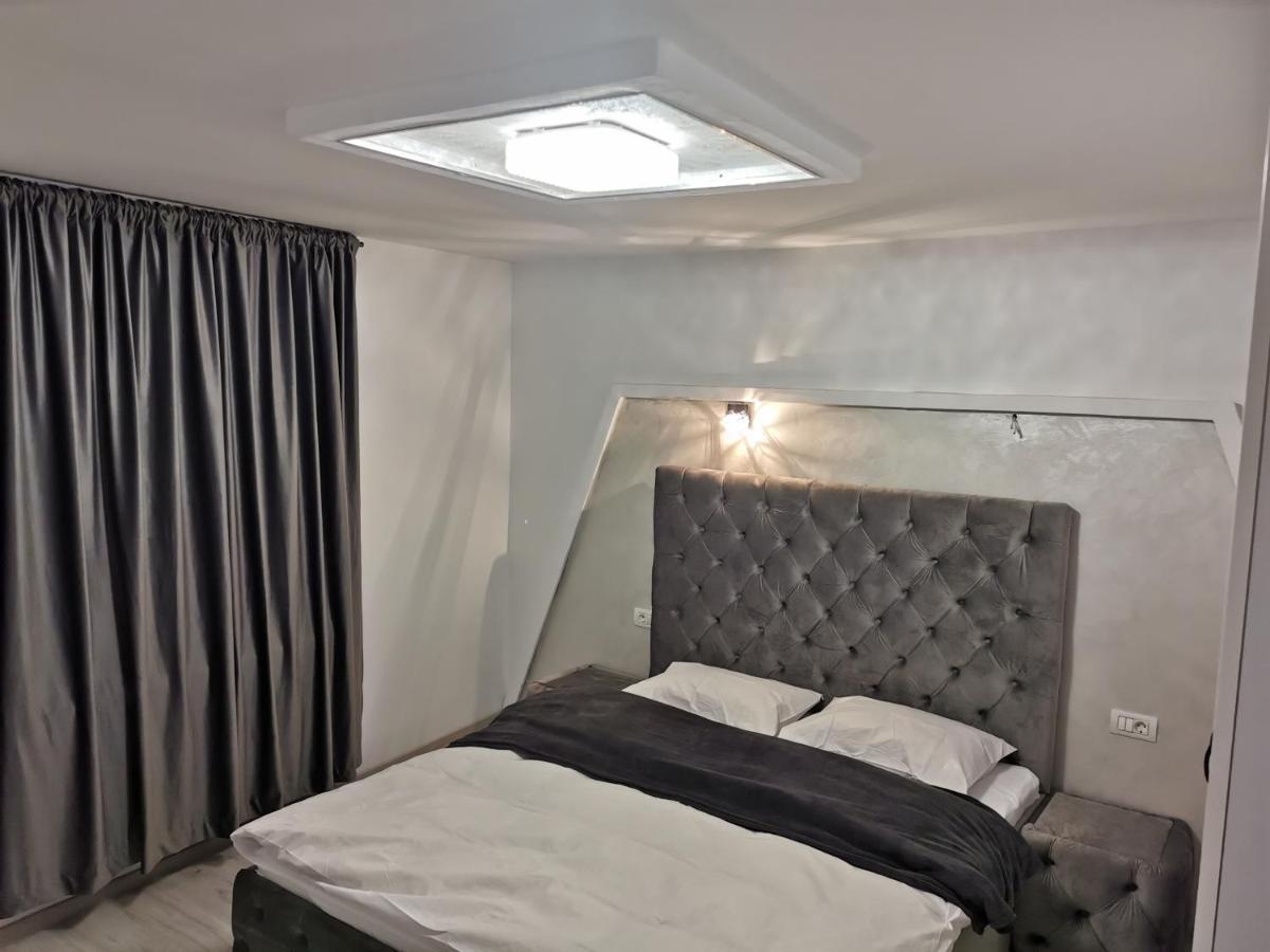 Jolie Luxury Ii Apartment